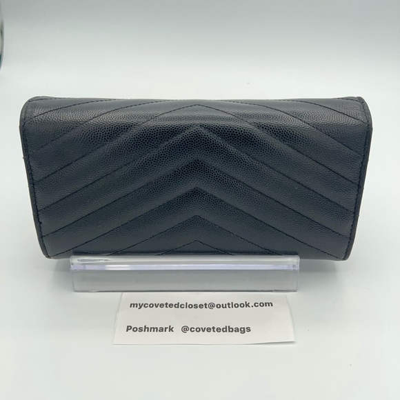 YSL Cassandre Matelassé Large Flap Wallet in Black. - Picture 2 of 10